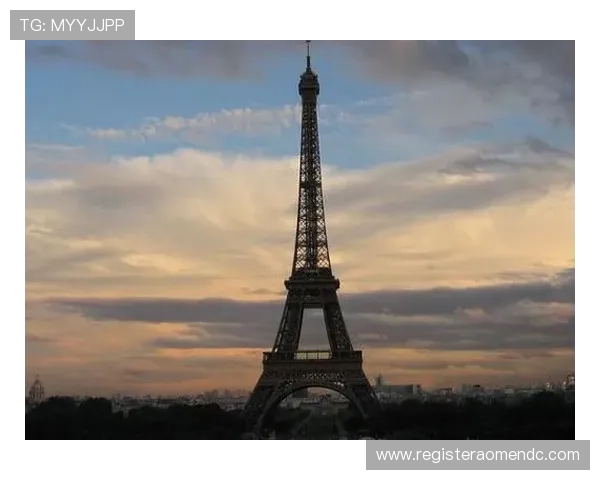 澳门巴黎铁塔的文化意义与象征价值,探索这座标志性建筑背后的故事